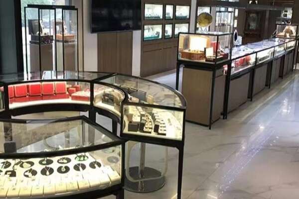 赣州瑞金市奢侈品回收
